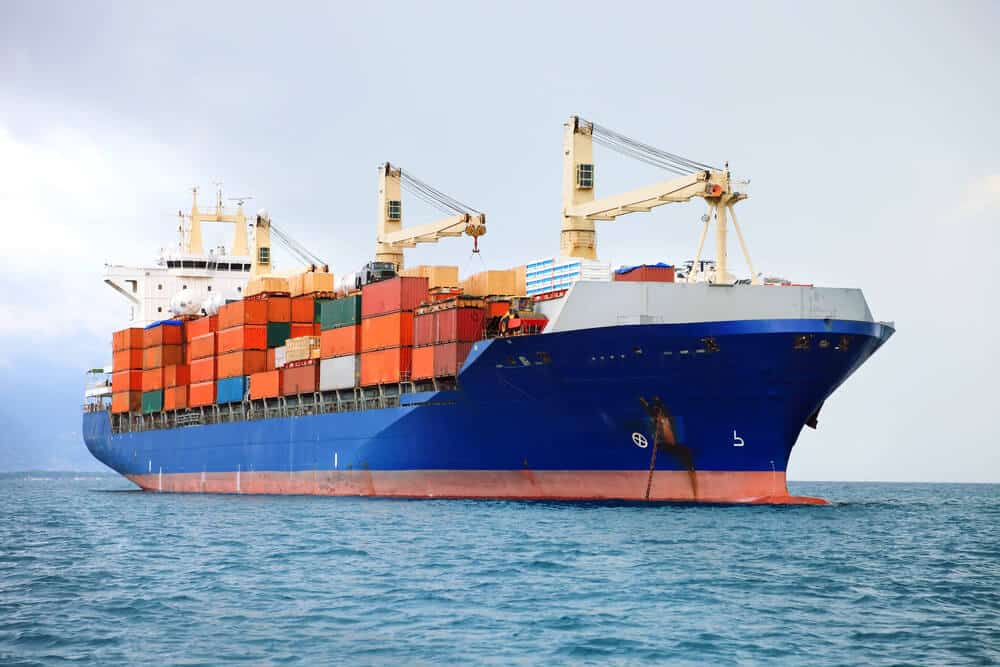 Shipbroker: why you must hire one