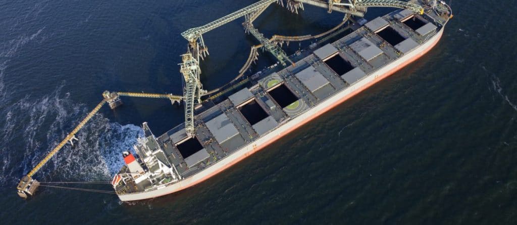 What is demurrage and what are the best practices to avoid it?