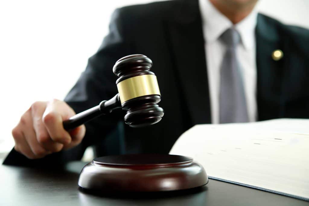 Understand how the auction departure auctions impact the brazilian oil and gas market